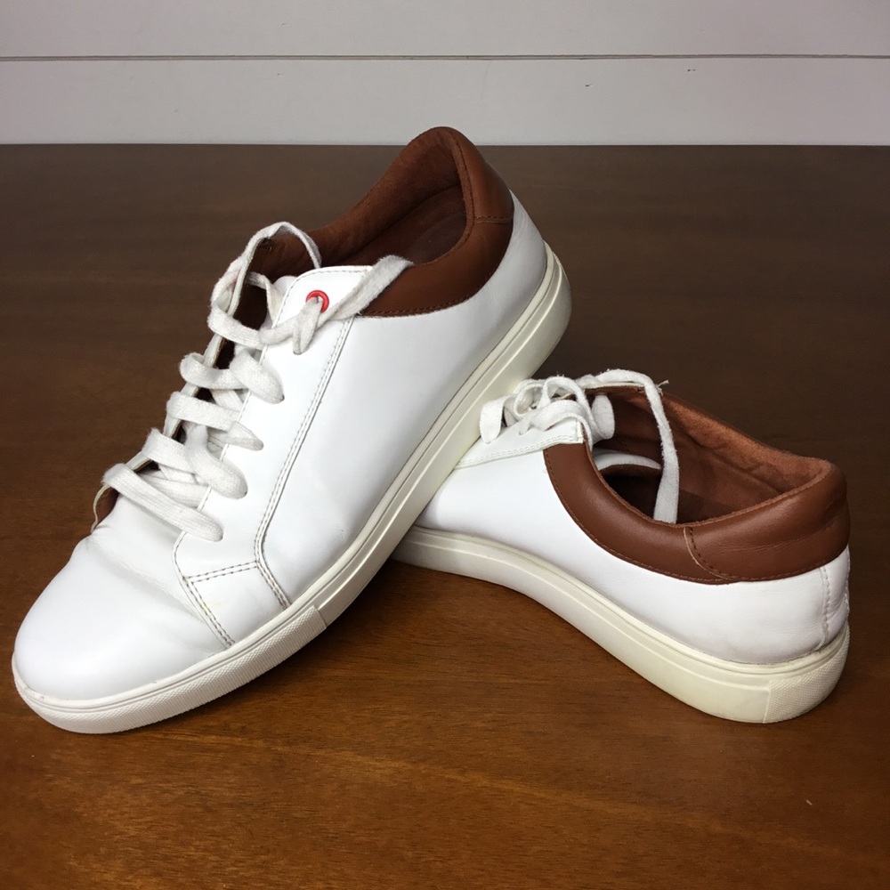 Brooks Brothers White and Tan Sneaker